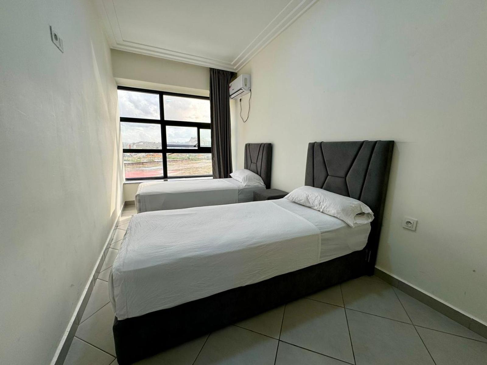 2 Chambres Calme Centre Ville แทนเจียร์ ภายนอก รูปภาพ